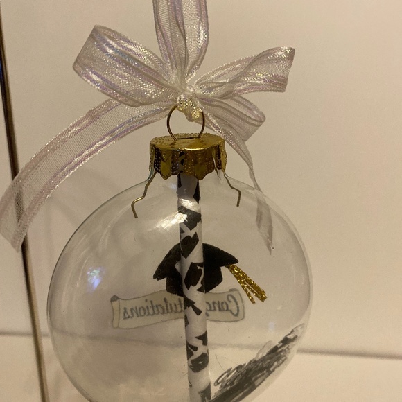 Handmade 2020  Graduation Christmas Ornament - Picture 2 of 3